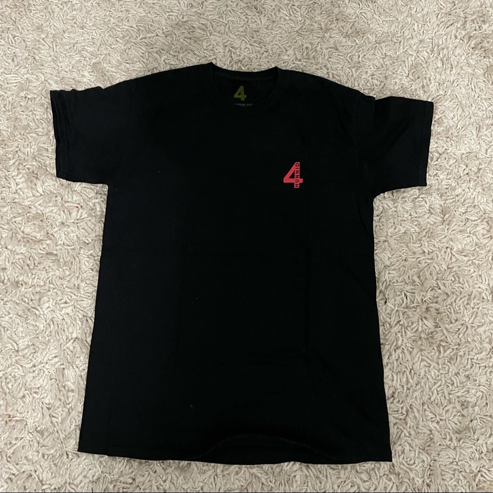 Slightly worn 4Hunnid T-shirt YG brand
